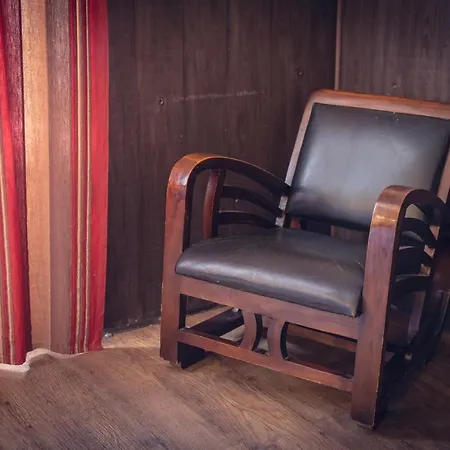 The Liberty's מלון Villefranche-sur-Saône