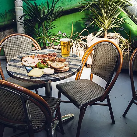 The Liberty's מלון Villefranche-sur-Saône